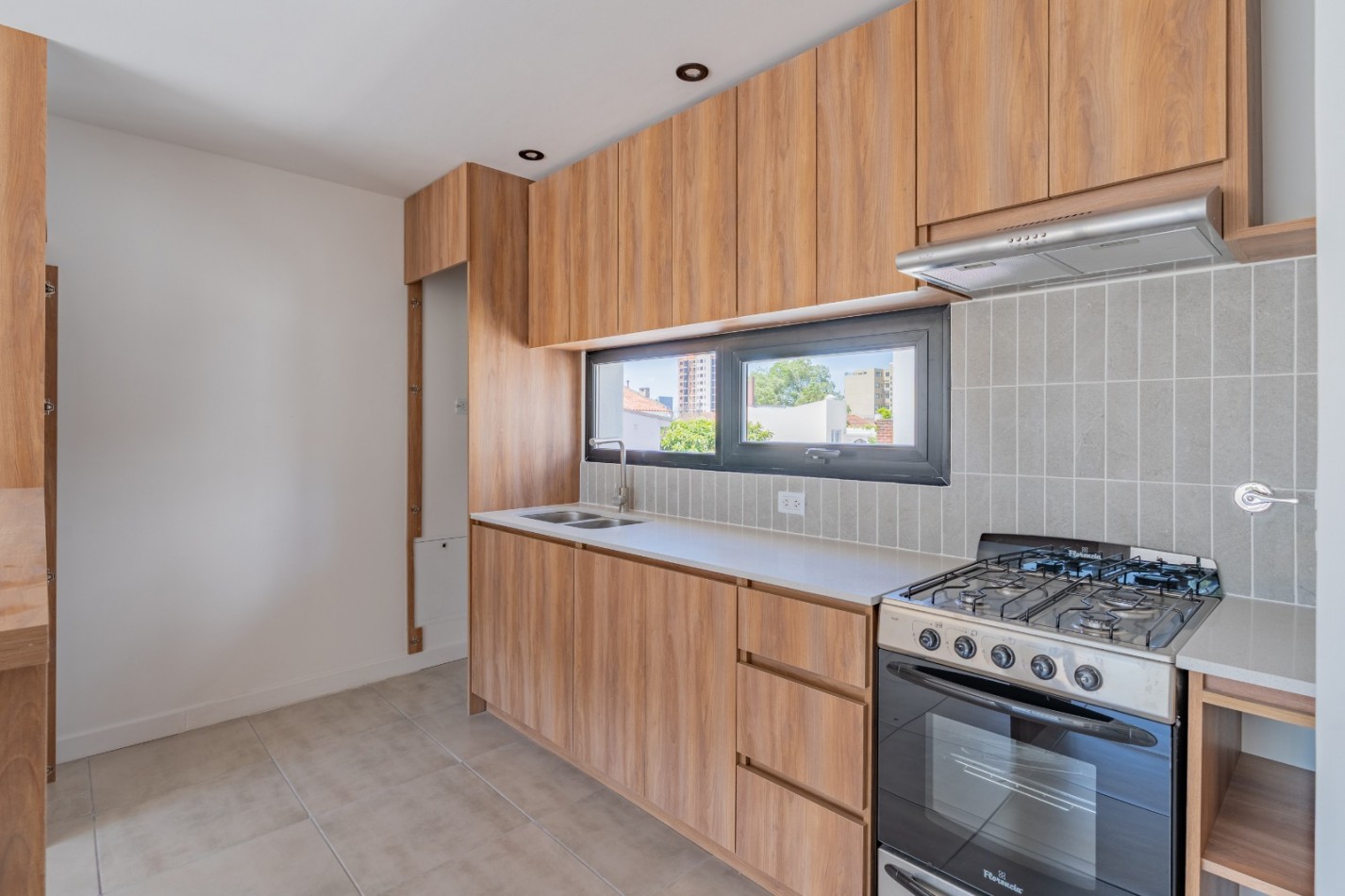 Duplex 3 ambientes a estrenar con balcon terraza 