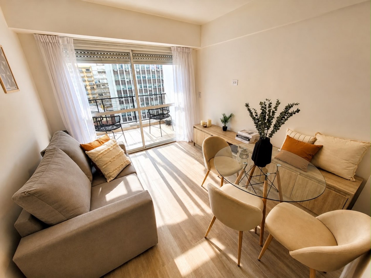 Departamento 2 ambientes con balcon al frente reciclado y amoblado 