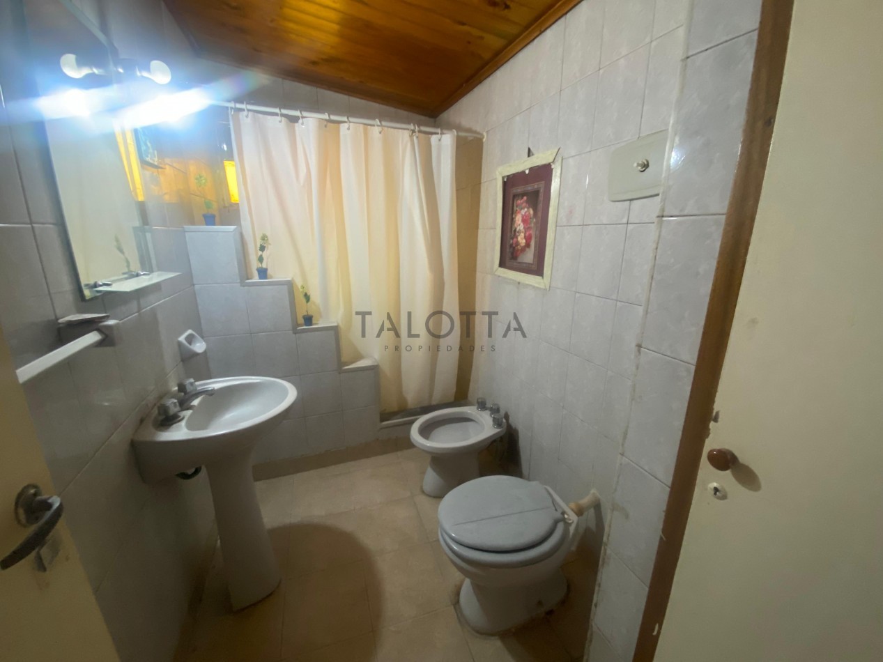 PH 3 AMBIENTES CON DEPENDENCIA Y PATIO 