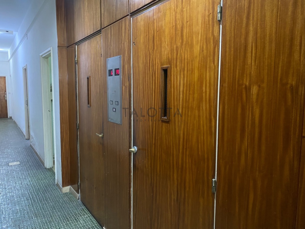 Departamento 2 ambientes al frente con balcon y patio - Aldrey 
