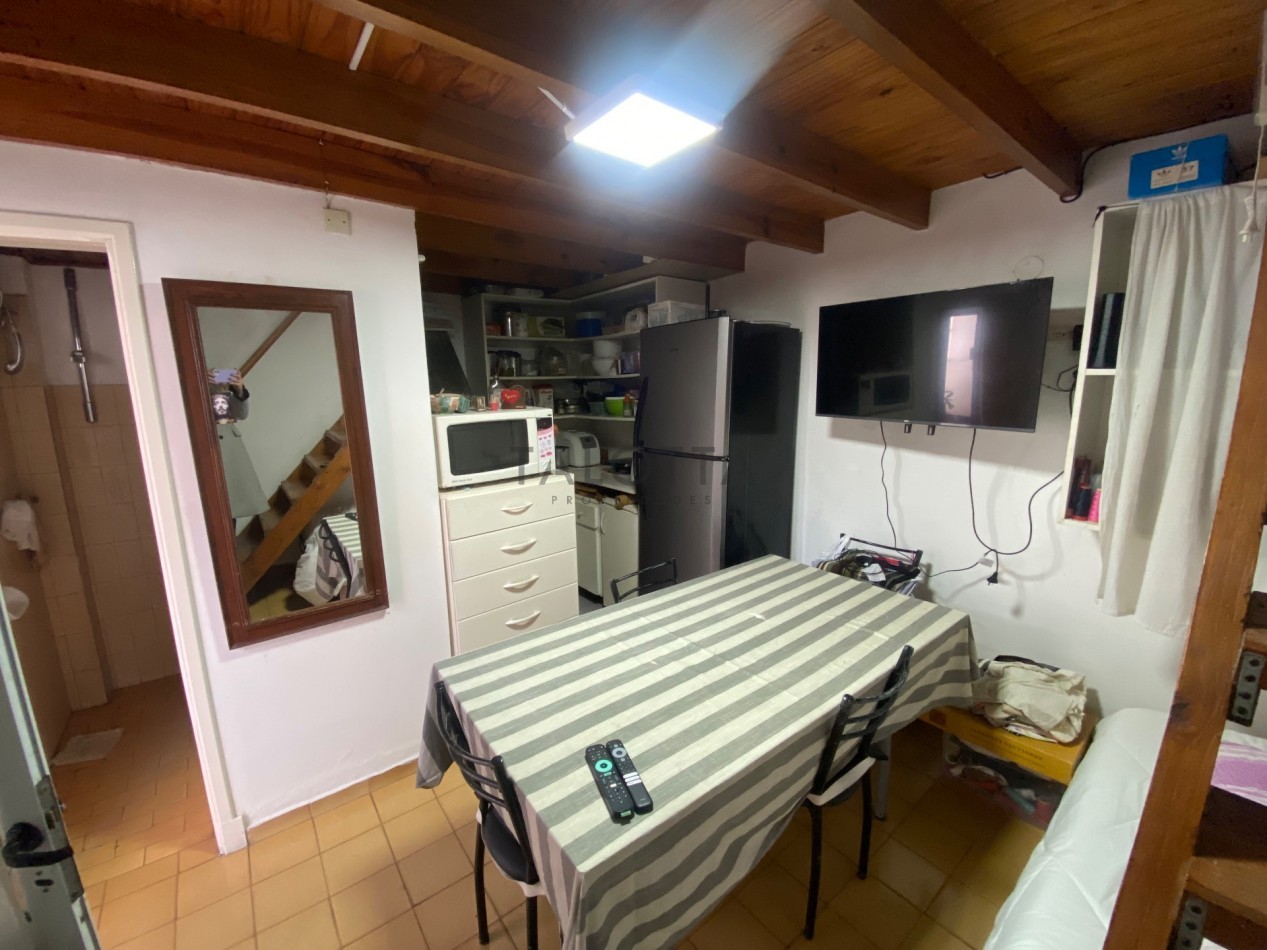 Casa 3 ambientes con quincho y parque + departamento 