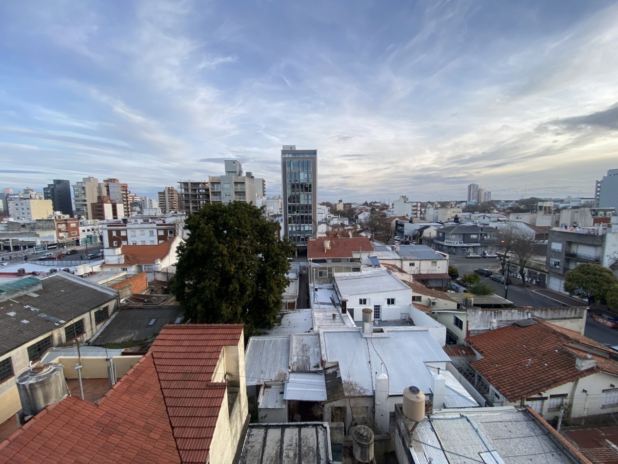 Departamento 3 ambientes al contrafrente abierto 