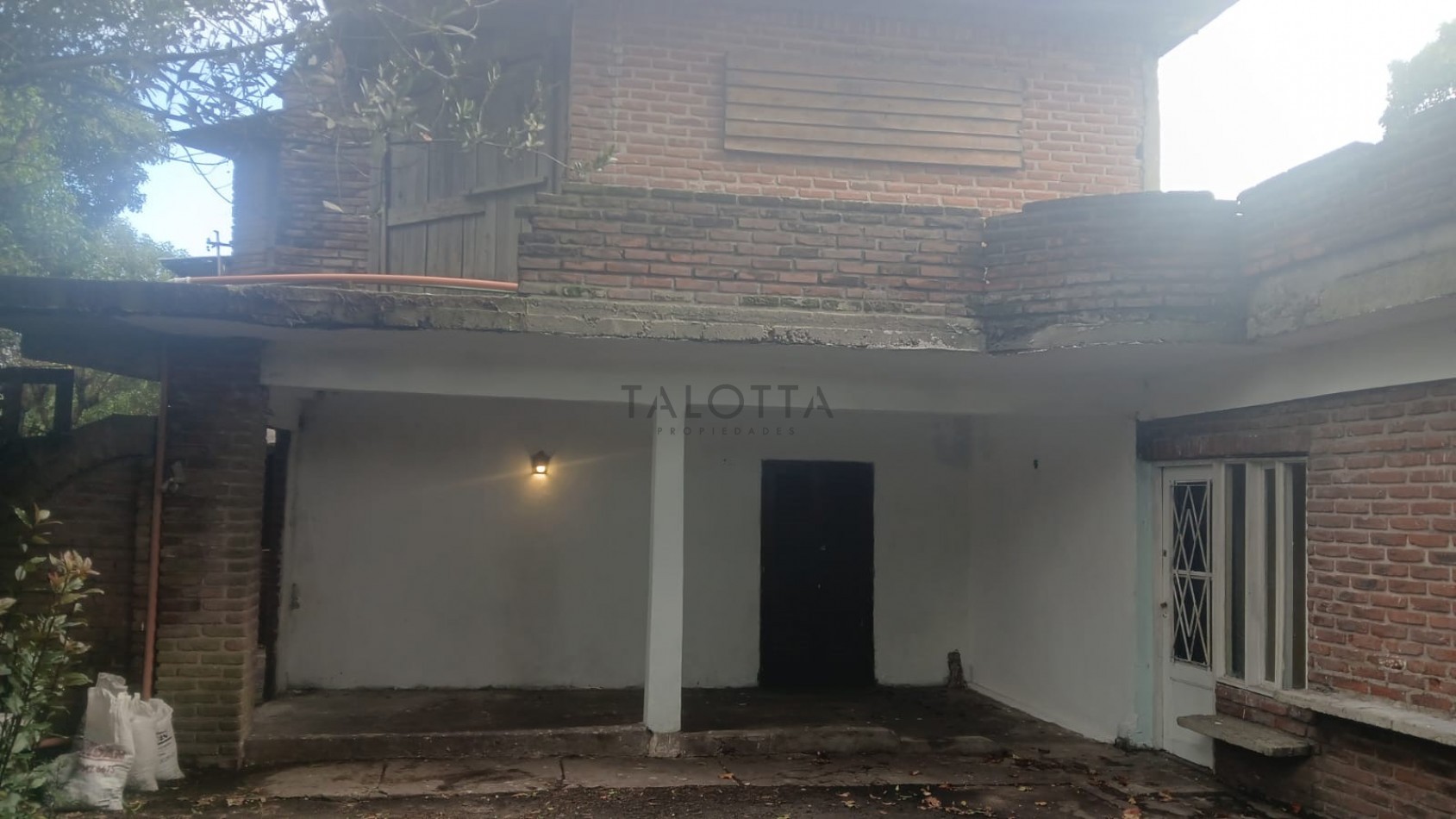Alquiler Casa 2 ambientes con dependencia  en Punta Mogotes 