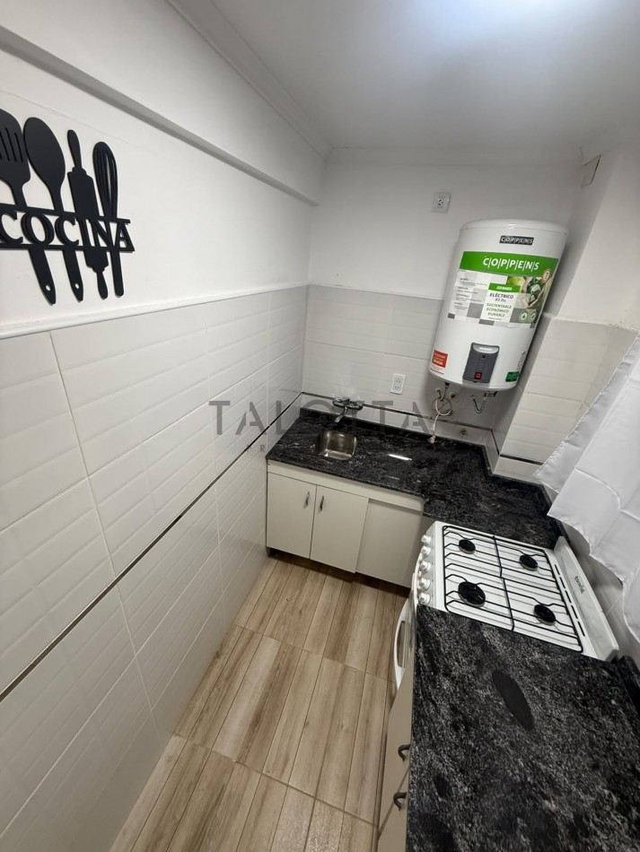Departamento 2 ambientes al frente con balcon 
