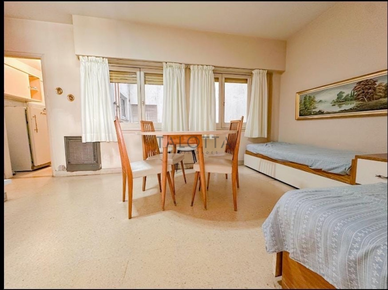 Departamento 2 ambientes al frente con balcon 
