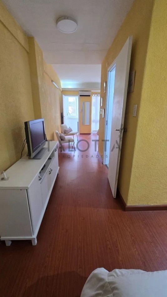 Monoambiente reciclado al frente - Aldrey 