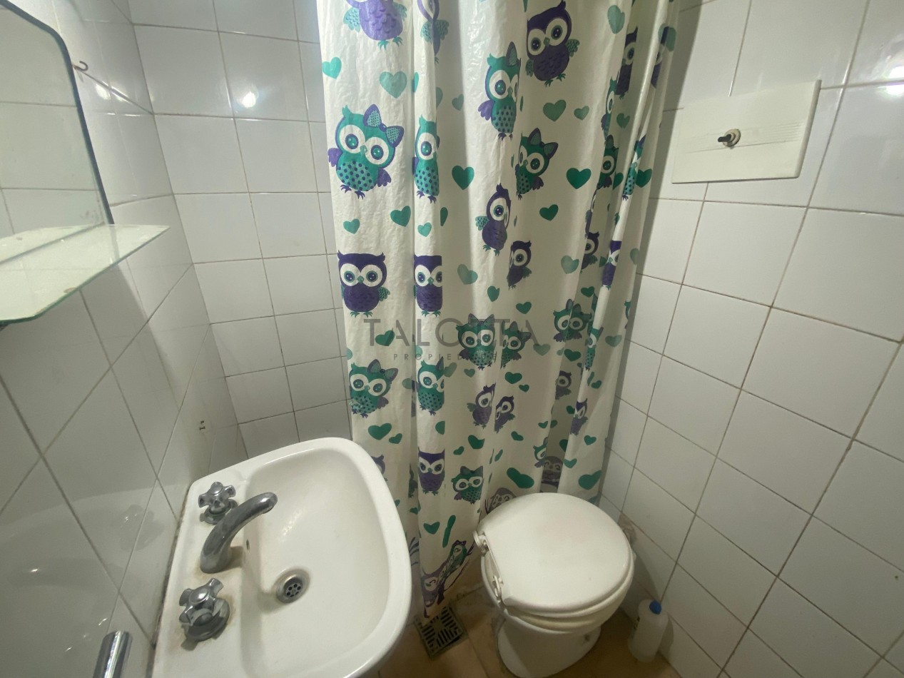 PH 3 AMBIENTES CON DEPENDENCIA Y PATIO 