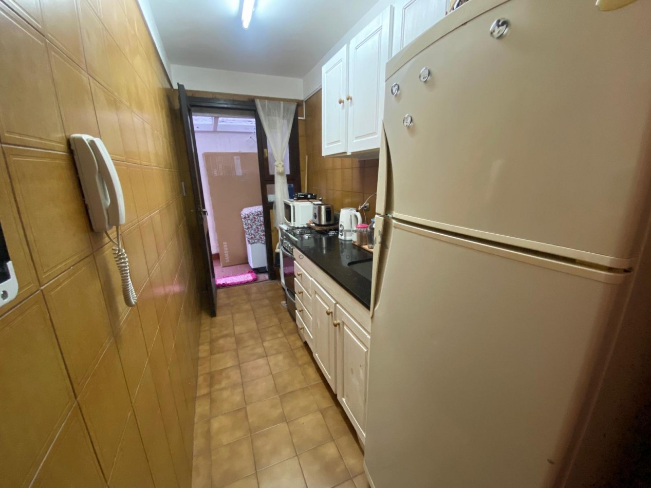 Departamento 2 ambientes con patio 